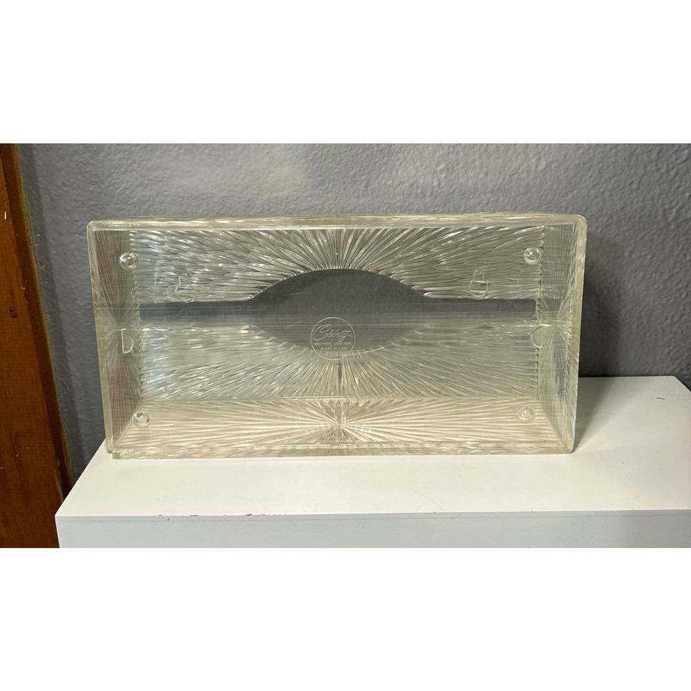 VINTAGE Celebrity lucite tissue holder